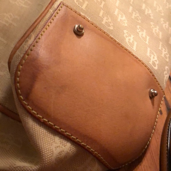 Dooney & Bourke Bag (handbag) - Picture 8 of 8